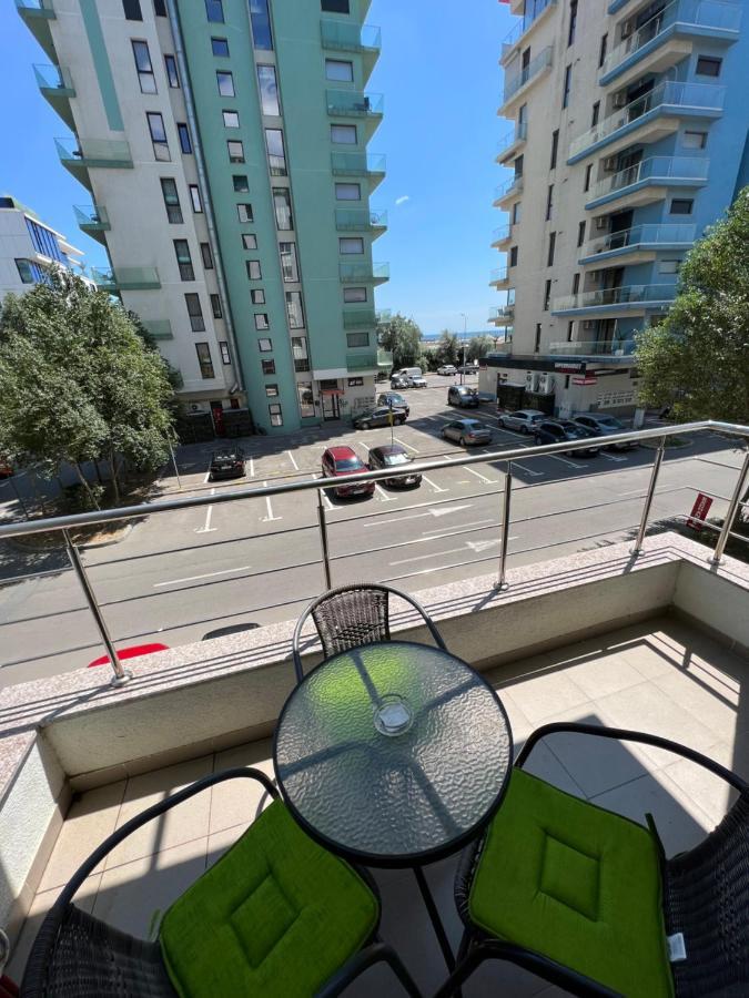 Summerland Loft Mamaia Exterior photo