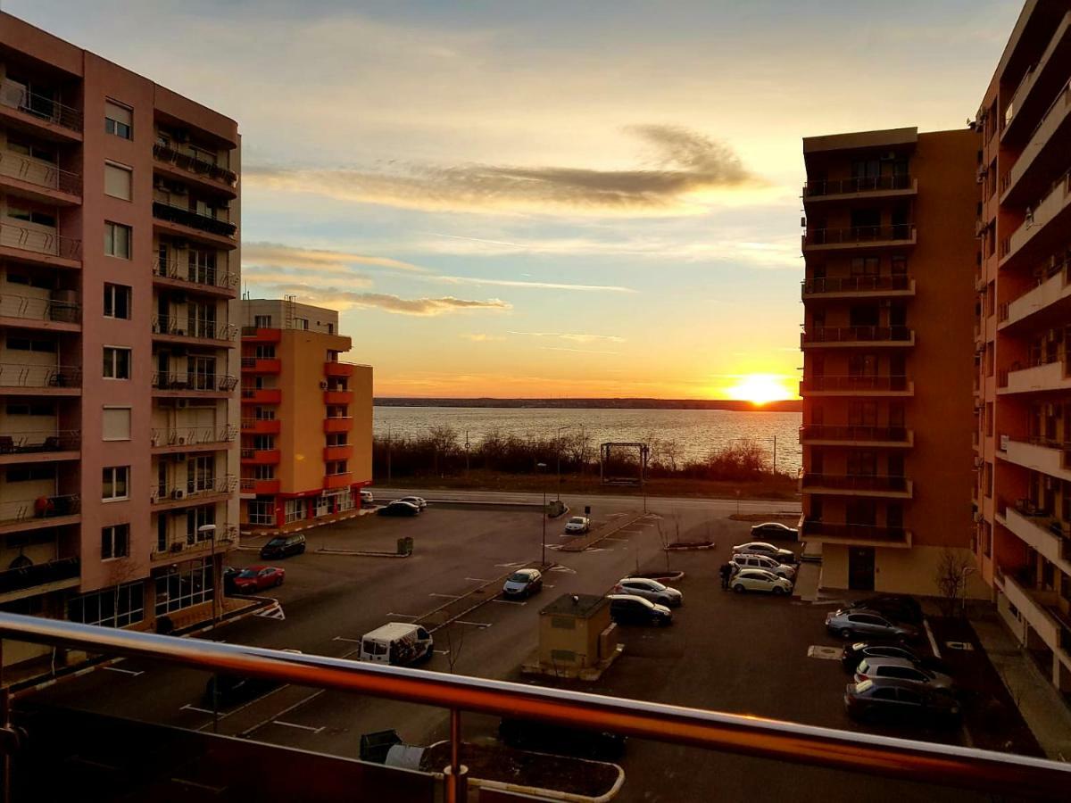 Summerland Loft Mamaia Exterior photo